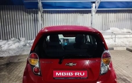 Chevrolet Spark III, 2012 год, 630 000 рублей, 3 фотография
