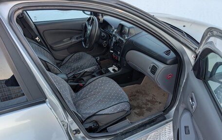 Nissan Almera, 2002 год, 370 000 рублей, 9 фотография