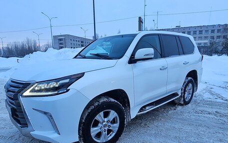 Lexus LX III, 2016 год, 5 800 000 рублей, 3 фотография