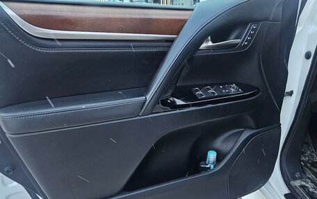 Lexus LX III, 2016 год, 5 800 000 рублей, 9 фотография