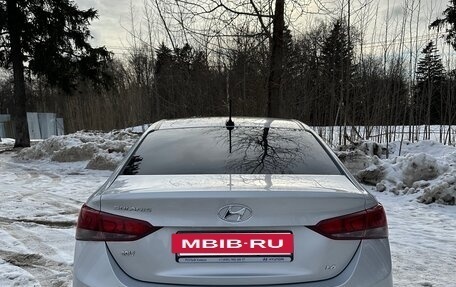 Hyundai Solaris II рестайлинг, 2018 год, 1 150 000 рублей, 5 фотография