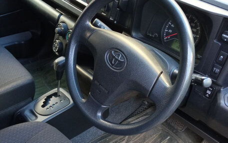 Toyota Probox I, 2016 год, 900 000 рублей, 5 фотография