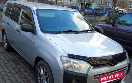 Toyota Probox I, 2016 год, 900 000 рублей, 2 фотография