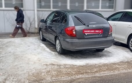 KIA Rio II, 2005 год, 200 000 рублей, 3 фотография