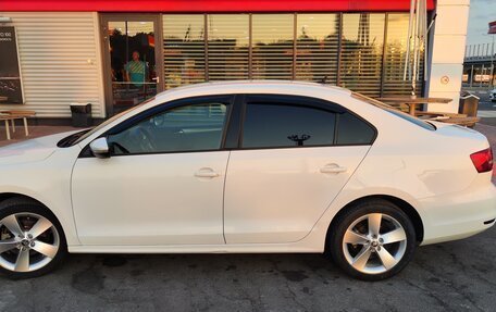 Volkswagen Jetta VI, 2015 год, 1 350 000 рублей, 3 фотография