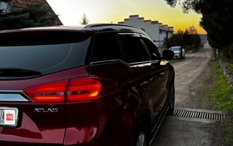 Geely Atlas I, 2019 год, 1 950 000 рублей, 1 фотография