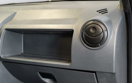 Renault Logan I, 2007 год, 270 000 рублей, 19 фотография