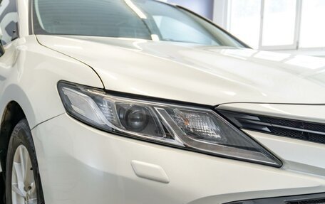 Toyota Camry, 2020 год, 2 850 000 рублей, 6 фотография