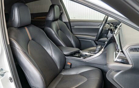 Toyota Camry, 2020 год, 2 850 000 рублей, 10 фотография