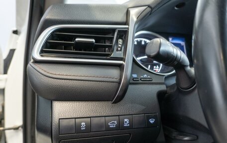 Toyota Camry, 2020 год, 2 850 000 рублей, 20 фотография