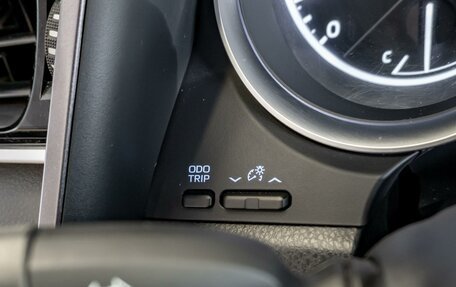 Toyota Camry, 2020 год, 2 850 000 рублей, 27 фотография