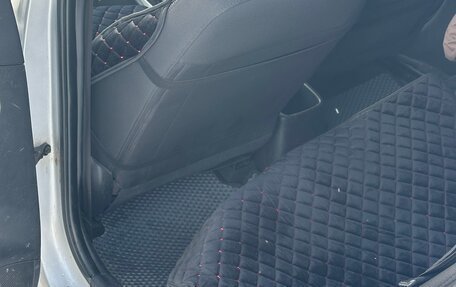 Hyundai Solaris II рестайлинг, 2013 год, 657 000 рублей, 12 фотография