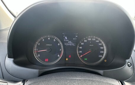 Hyundai Solaris II рестайлинг, 2013 год, 657 000 рублей, 16 фотография