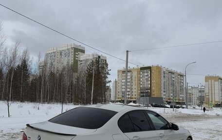 BMW 5 серия, 2016 год, 1 700 000 рублей, 4 фотография