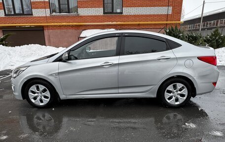 Hyundai Solaris II рестайлинг, 2015 год, 915 000 рублей, 10 фотография