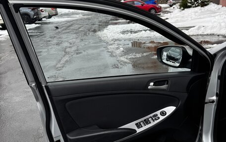 Hyundai Solaris II рестайлинг, 2015 год, 915 000 рублей, 13 фотография