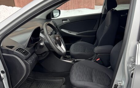 Hyundai Solaris II рестайлинг, 2015 год, 915 000 рублей, 15 фотография