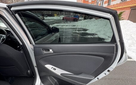 Hyundai Solaris II рестайлинг, 2015 год, 915 000 рублей, 25 фотография