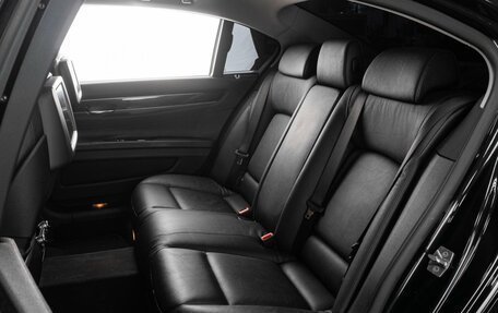 BMW 7 серия, 2011 год, 2 099 000 рублей, 15 фотография