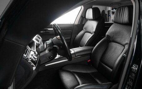 BMW 7 серия, 2011 год, 2 099 000 рублей, 16 фотография