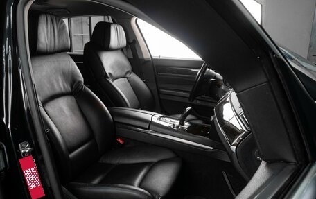 BMW 7 серия, 2011 год, 2 099 000 рублей, 14 фотография