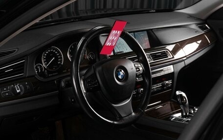 BMW 7 серия, 2011 год, 2 099 000 рублей, 31 фотография