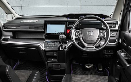 Honda Stepwgn IV, 2021 год, 2 949 000 рублей, 6 фотография