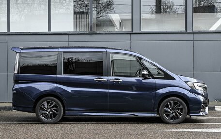 Honda Stepwgn IV, 2021 год, 2 949 000 рублей, 5 фотография