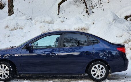 Hyundai Elantra IV, 2009 год, 14 фотография