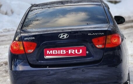 Hyundai Elantra IV, 2009 год, 10 фотография