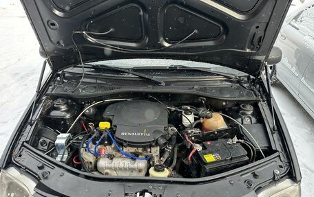 Renault Logan I, 2011 год, 379 000 рублей, 5 фотография