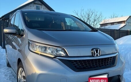 Honda Freed II, 2020 год, 1 600 000 рублей, 9 фотография