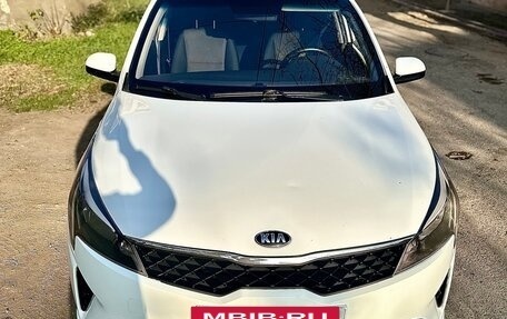 KIA Rio IV, 2020 год, 1 260 000 рублей, 2 фотография