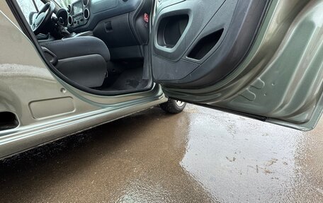 Peugeot Partner II рестайлинг 2, 2010 год, 850 000 рублей, 9 фотография