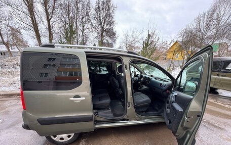 Peugeot Partner II рестайлинг 2, 2010 год, 850 000 рублей, 8 фотография