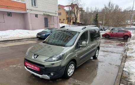 Peugeot Partner II рестайлинг 2, 2010 год, 850 000 рублей, 5 фотография