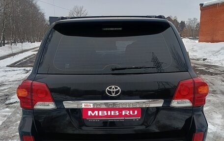 Toyota Land Cruiser 200, 2012 год, 2 950 000 рублей, 2 фотография
