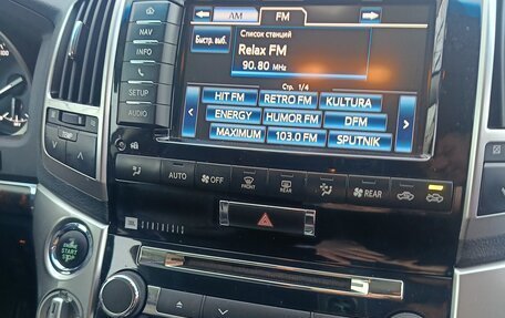 Toyota Land Cruiser 200, 2012 год, 2 950 000 рублей, 11 фотография