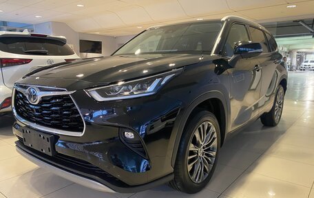 Toyota Highlander, 2025 год, 5 590 000 рублей, 2 фотография