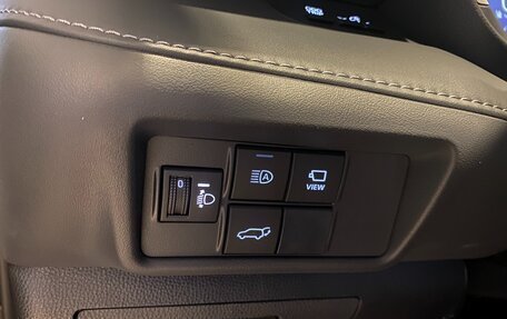 Toyota Highlander, 2025 год, 5 590 000 рублей, 29 фотография