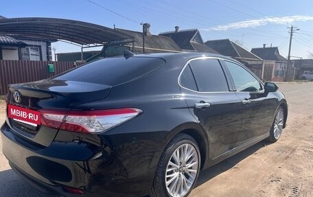 Toyota Camry, 2018 год, 2 650 000 рублей, 5 фотография