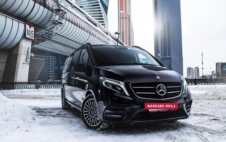 Mercedes-Benz V-Класс, 2018 год, 18 900 000 рублей, 6 фотография