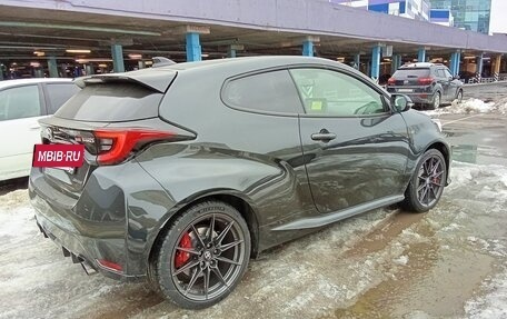 Toyota Yaris, 2020 год, 5 500 000 рублей, 7 фотография