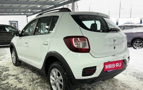 Renault Sandero II рестайлинг, 2020 год, 1 329 000 рублей, 3 фотография