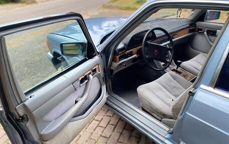 Mercedes-Benz S-Класс, 1985 год, 185 000 рублей, 6 фотография