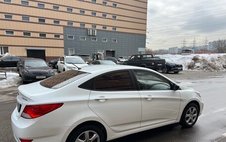Hyundai Solaris II рестайлинг, 2011 год, 690 000 рублей, 9 фотография