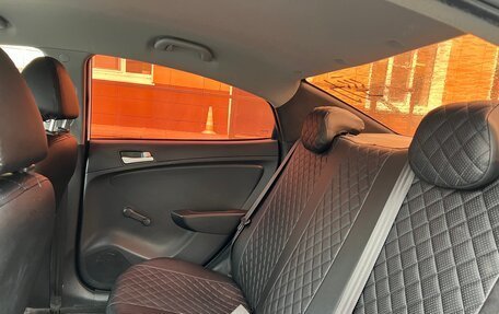 Hyundai Solaris II рестайлинг, 2011 год, 690 000 рублей, 11 фотография