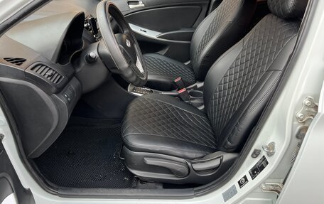 Hyundai Solaris II рестайлинг, 2011 год, 690 000 рублей, 26 фотография