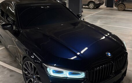 BMW 7 серия, 2019 год, 4 990 000 рублей, 11 фотография