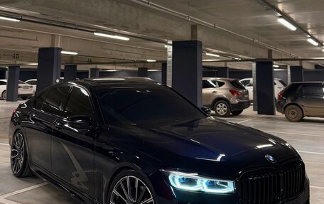 BMW 7 серия, 2019 год, 4 990 000 рублей, 10 фотография